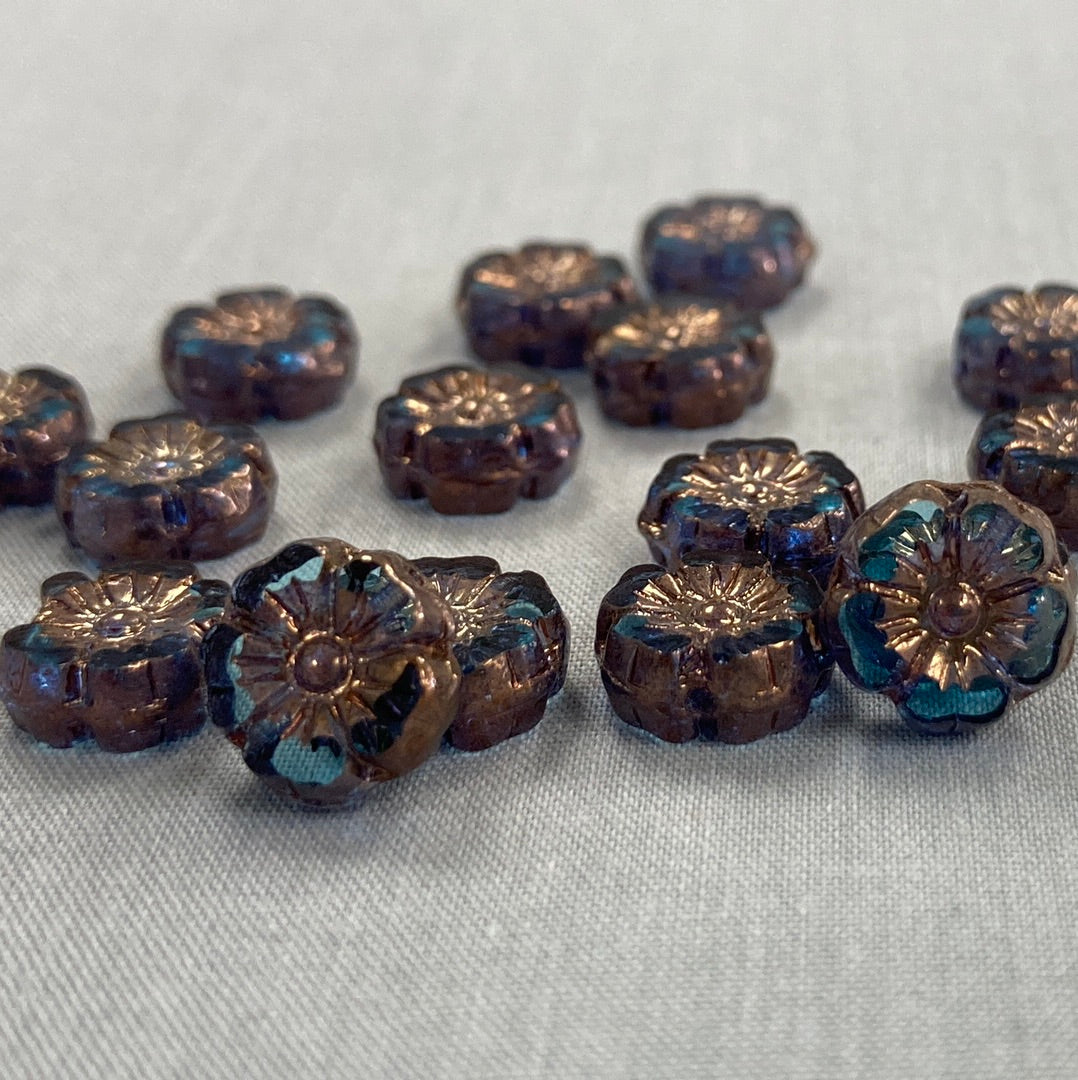 9mm Hibiscus Flower - Pale Blue with Copper - qty 16