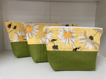 Set of 3 Nesting Zippered Pouches