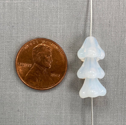 8x10mm Bell Flower - Milky White - qty 12