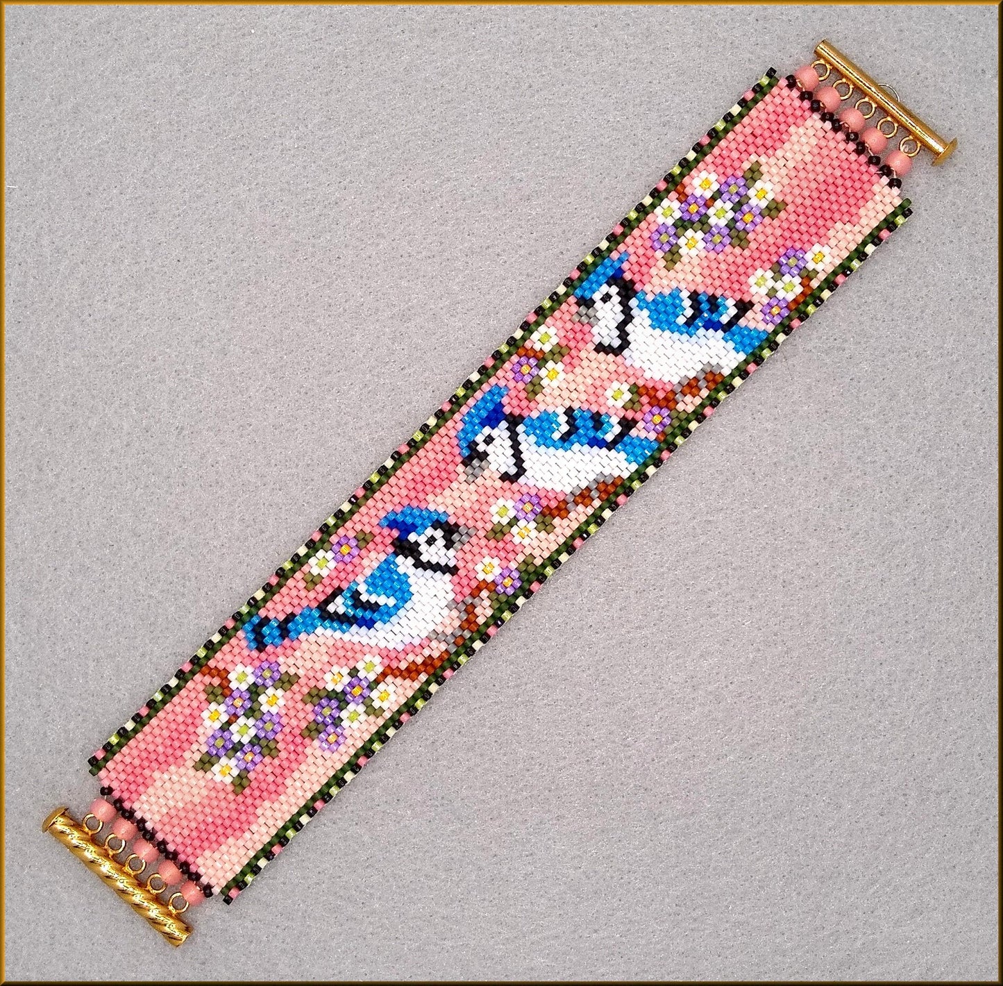 Blue Jay Gathering Bracelet Pattern - PDF