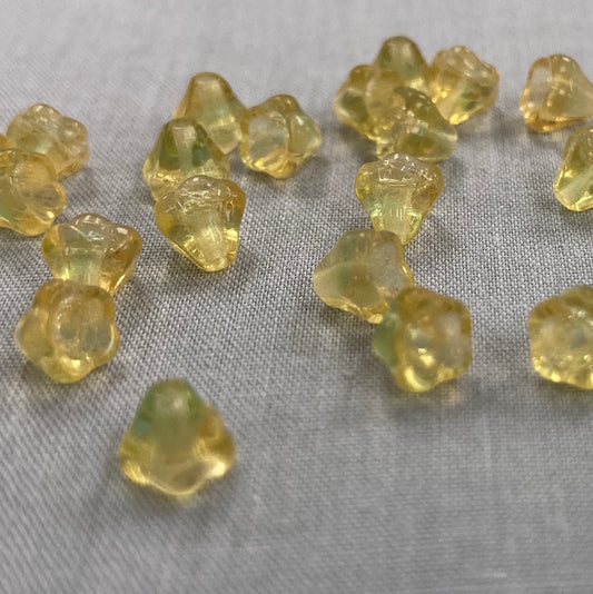 5x6mm Bell Flower - Yellow/Green - qty 25