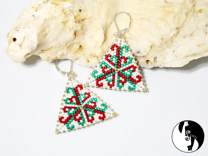 Candy Canes Triangle Pattern - PDF