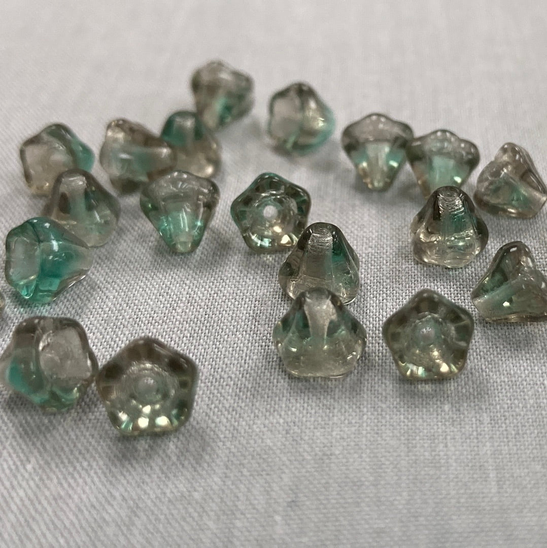 5x6mm Bell Flower - Green/Gray - qty 25