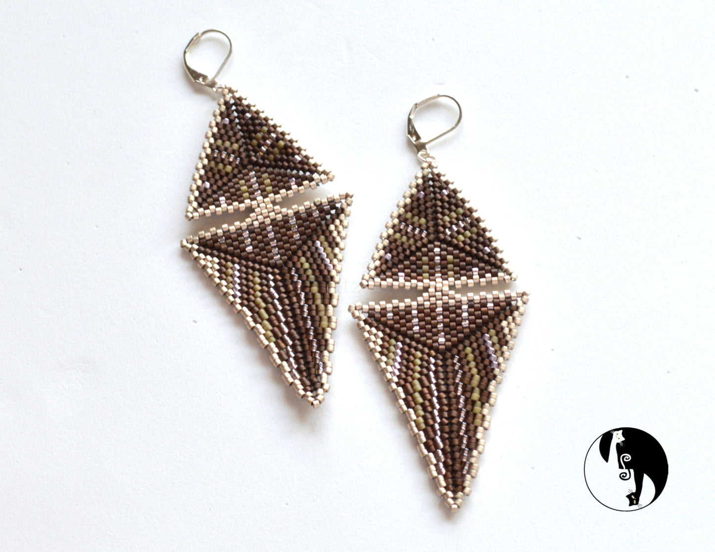Elongated Triangle Earrings Pattern - PDF
