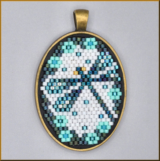 Dragonfly Blueberry Patch Oval Pattern - PDF