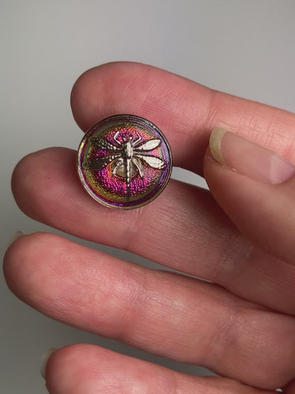 Dragonfly Button - Volcano with a Silver Dragonfly