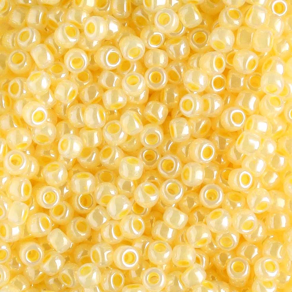 11/0 Ceylon Lemon Chiffon - 10 grams