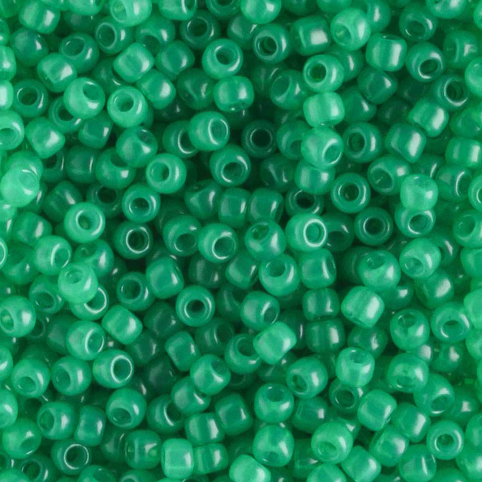 11/0 Hybrid Milky Lush Meadow - 10 grams