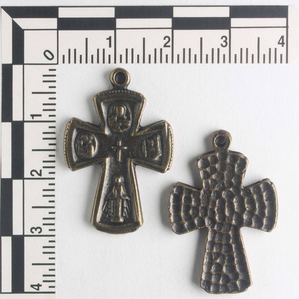 Charm - Cross