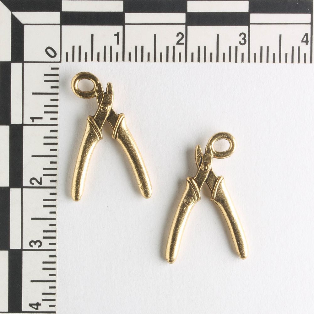 Charm - Pliers