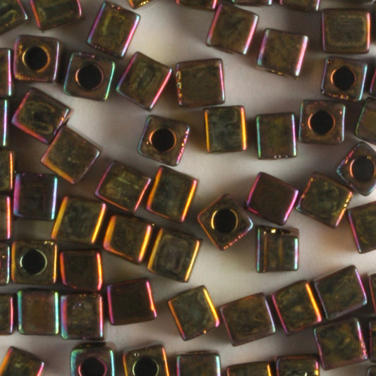 3mm Cube Metallic Gold Iris - 10 grams
