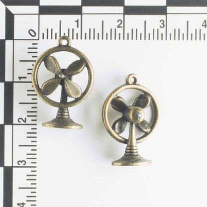 Charm - Fan