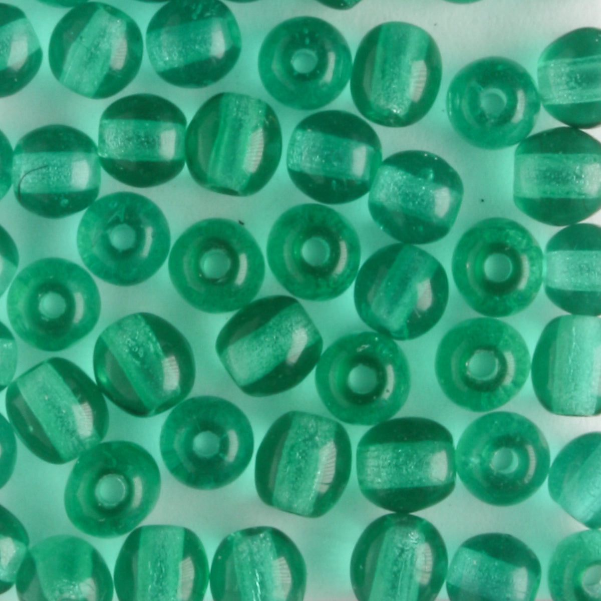 4mm Druk Green Zircone - 100 beads
