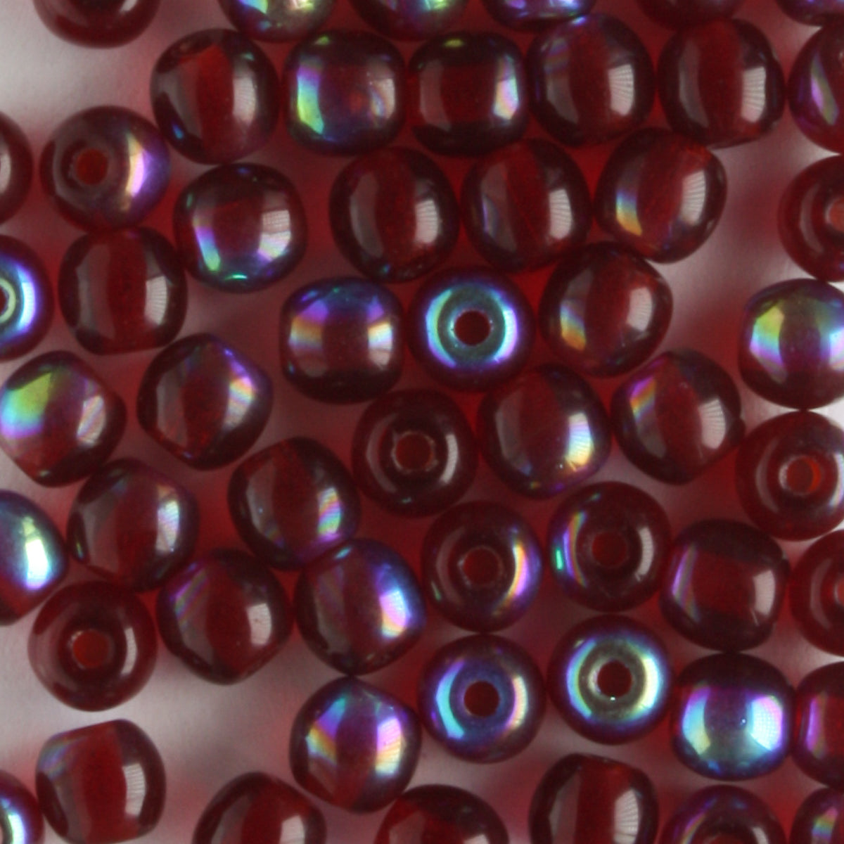 4mm Druk Garnet Red AB - 100 beads