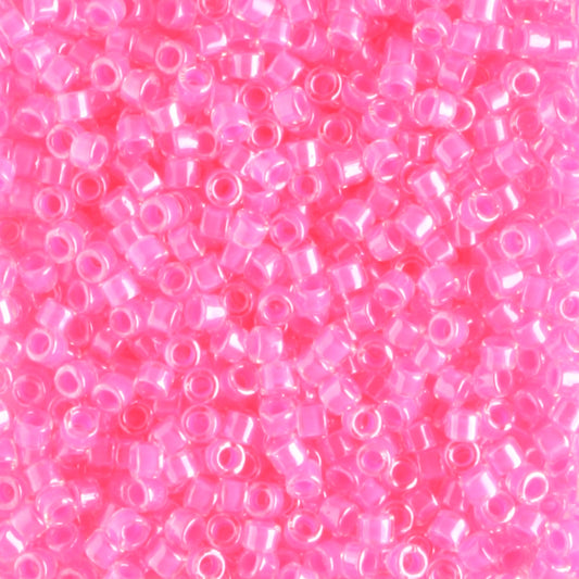 DB2035 Luminous Wild Strawberry
