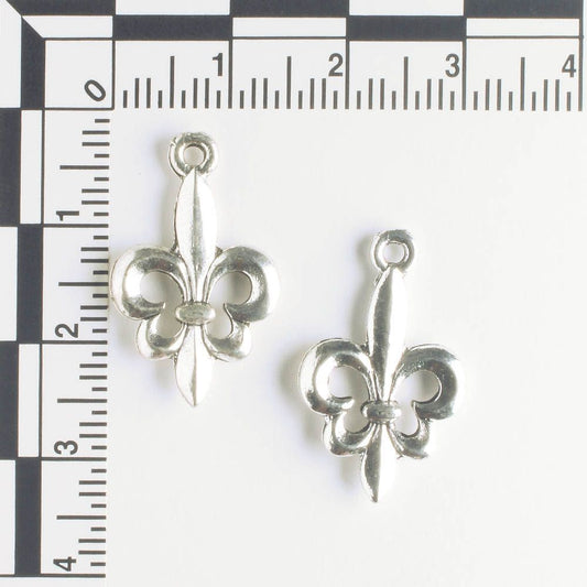 Charm - Fleur di Lis