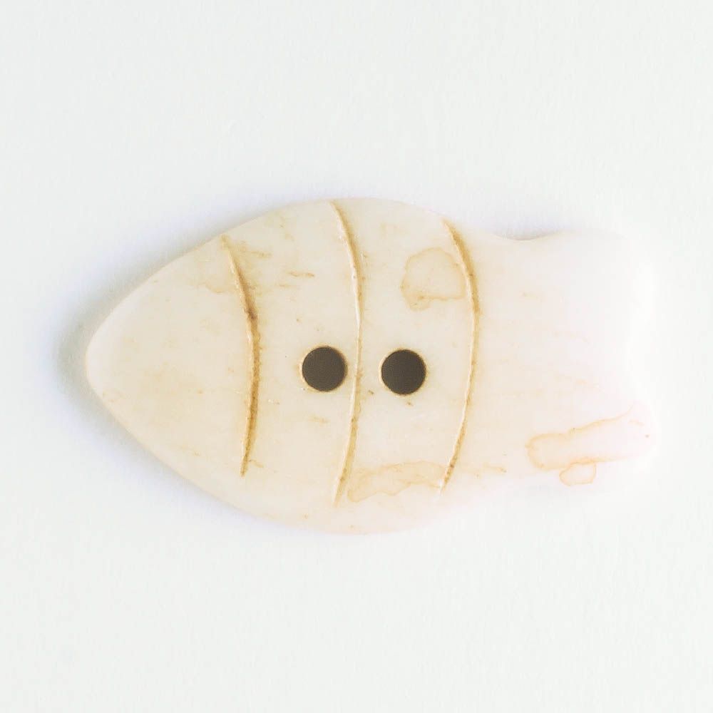 Button - Bone - Fish