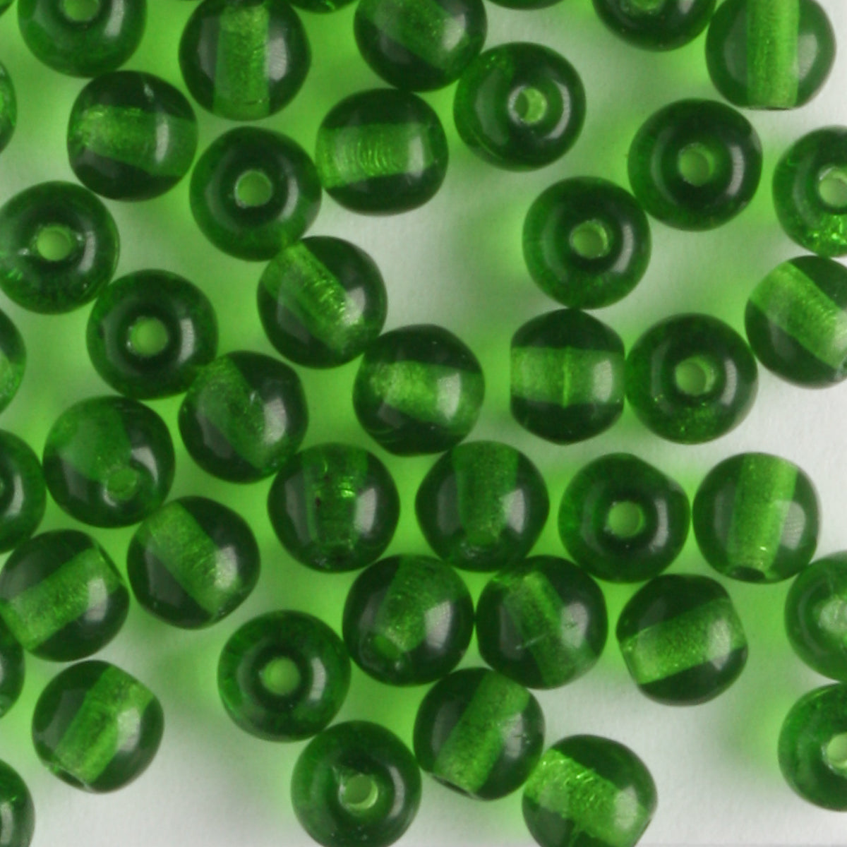 4mm Druk Green - 100 beads