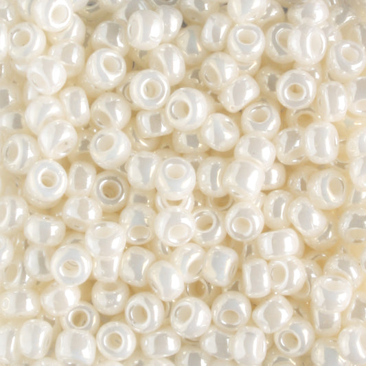 8-0592 Ivory Ceylon