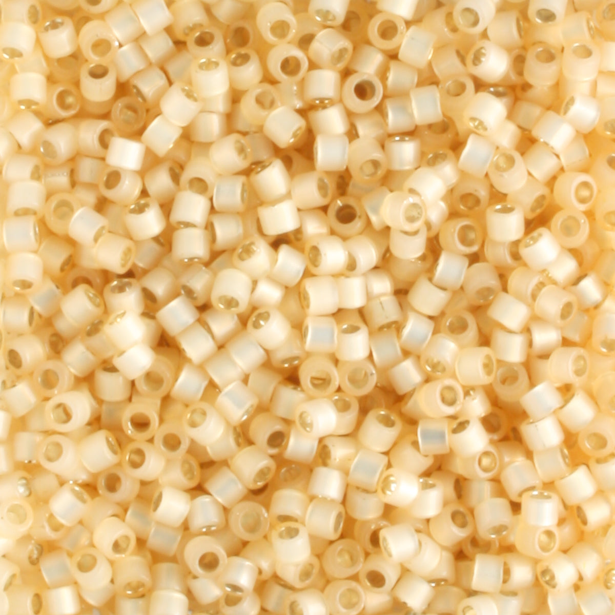 DB0621 Silver Lined Opal Light Peach