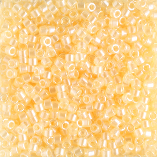 DB1478 Translucent Luster Lemon Pearl (Discontinued)