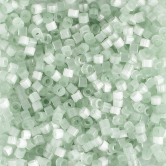 DB0829 Silk Green (Discontinued)