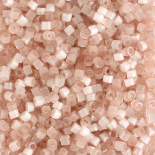 DB0826 Silk Light Brown (Discontinued)