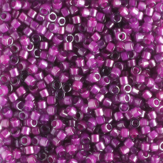 DB0281 Color Lined Fuchsia - 5 grams