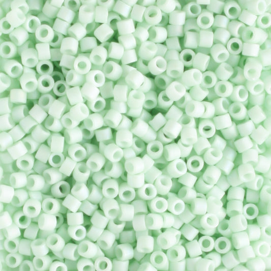 DB1526 Opaque Matte Rainbow Seafoam (Discontinued)