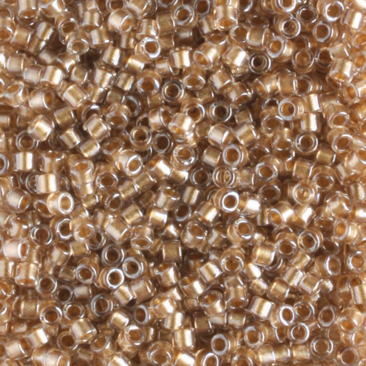 DB0907 Color Lined Champagne