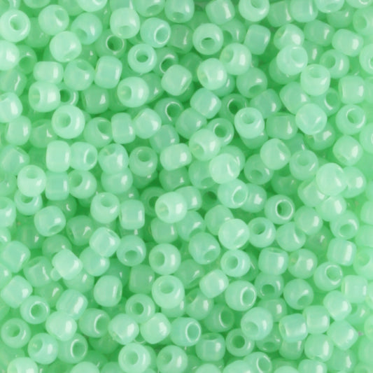 11/0 Milky Kiwi - 10 grams