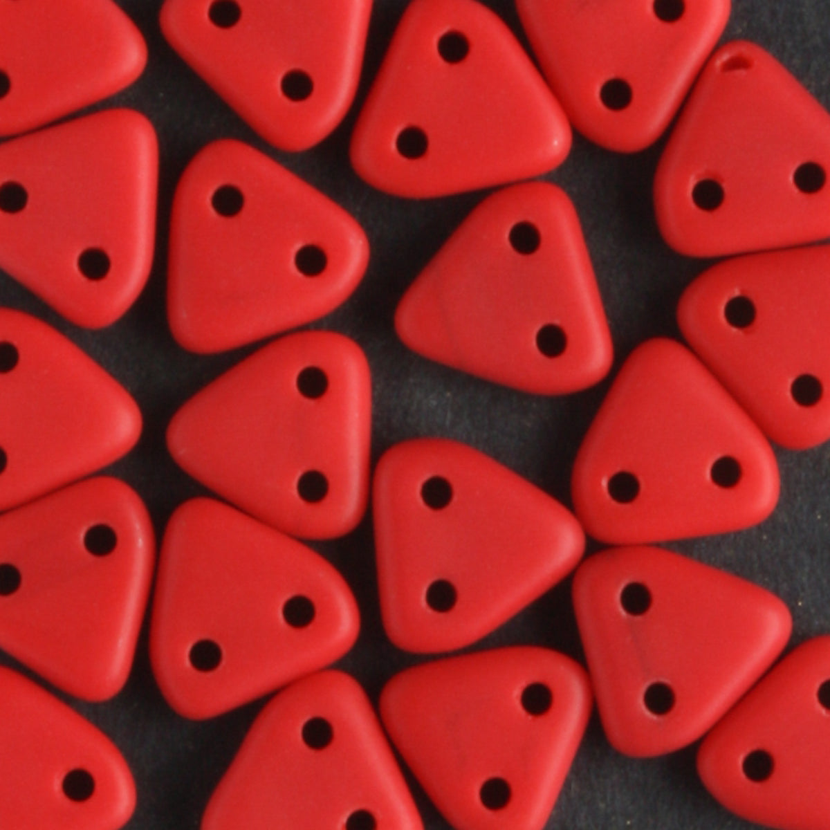 2 Hole Triangle Matte Opaque Red
