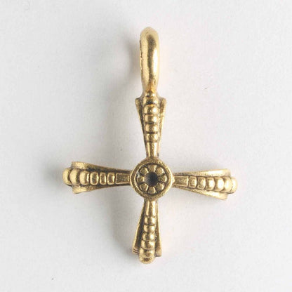 Charm - Cross