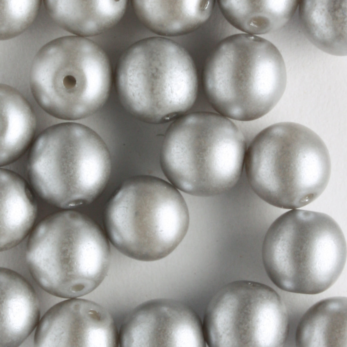 6mm Round Glass Pearls Silver - 25 beads