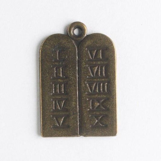Charm - 10 Comandments