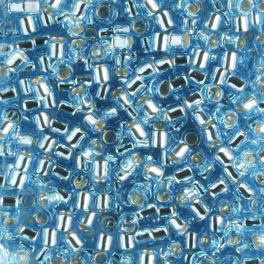 DBM0044 Silver Lined Blue Topaz - 5 grams