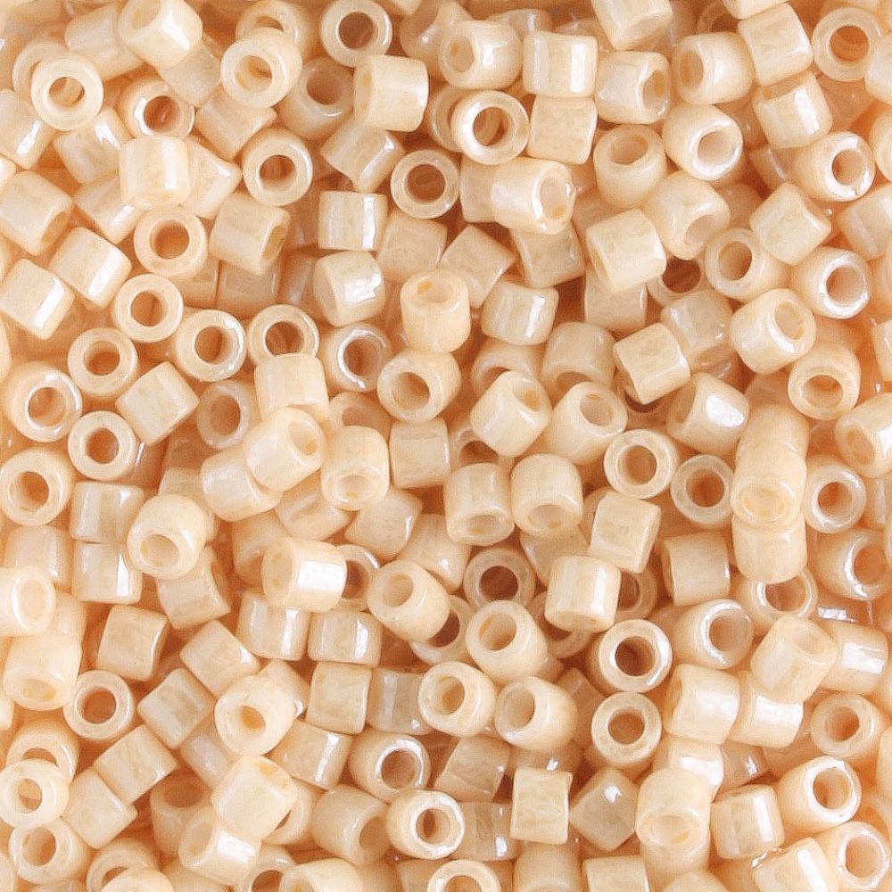 DBM0204 Opaque Medium Flesh - 5 grams