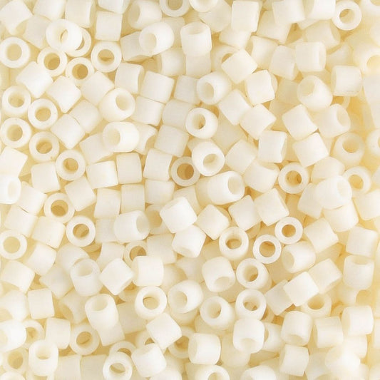 DBM0352 Eggshell - 5 grams