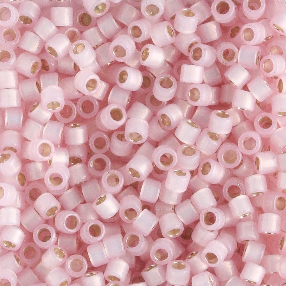 DBM0624 Silver Lined Pastel Pink - 5 grams