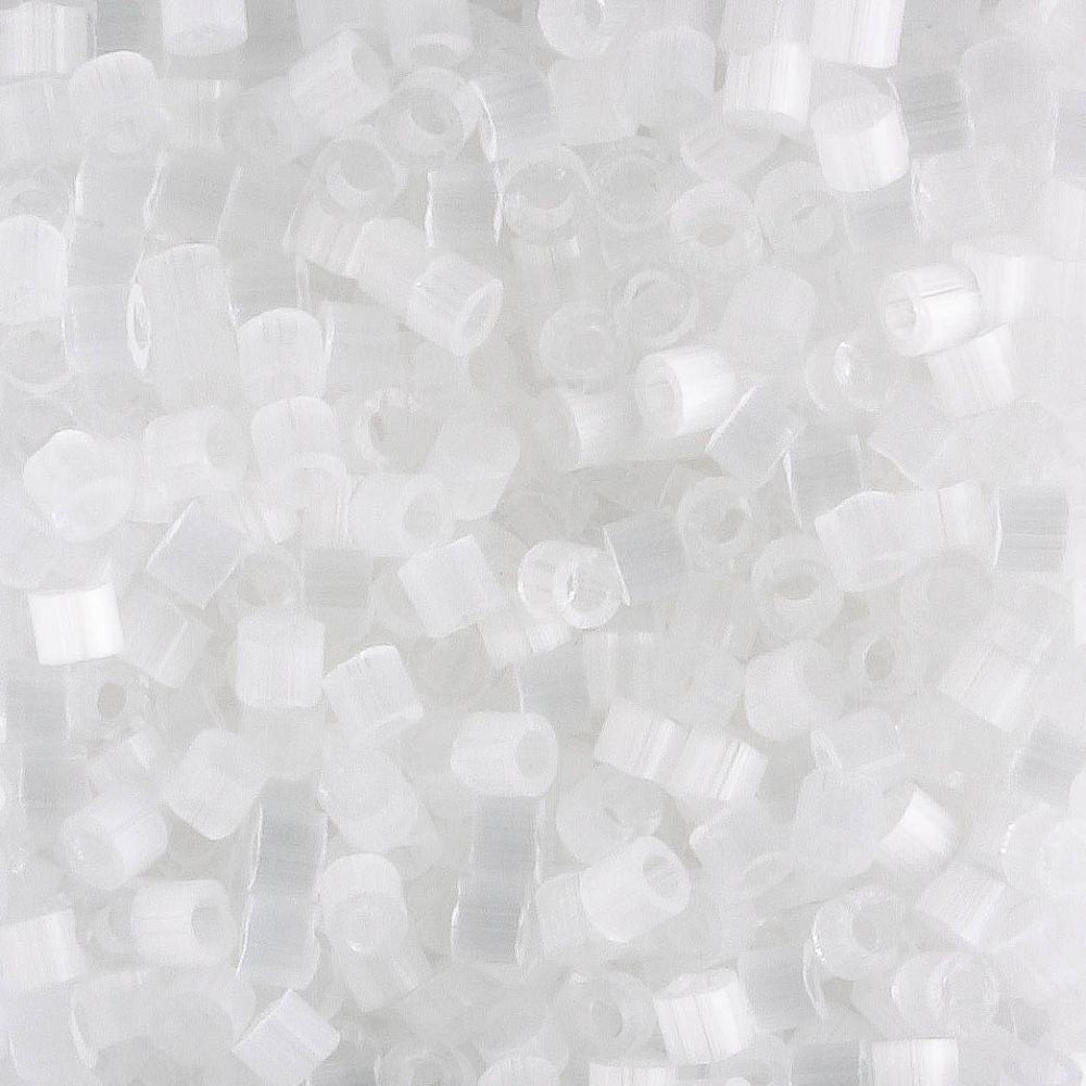 DBM0635 White Satin - 5 grams