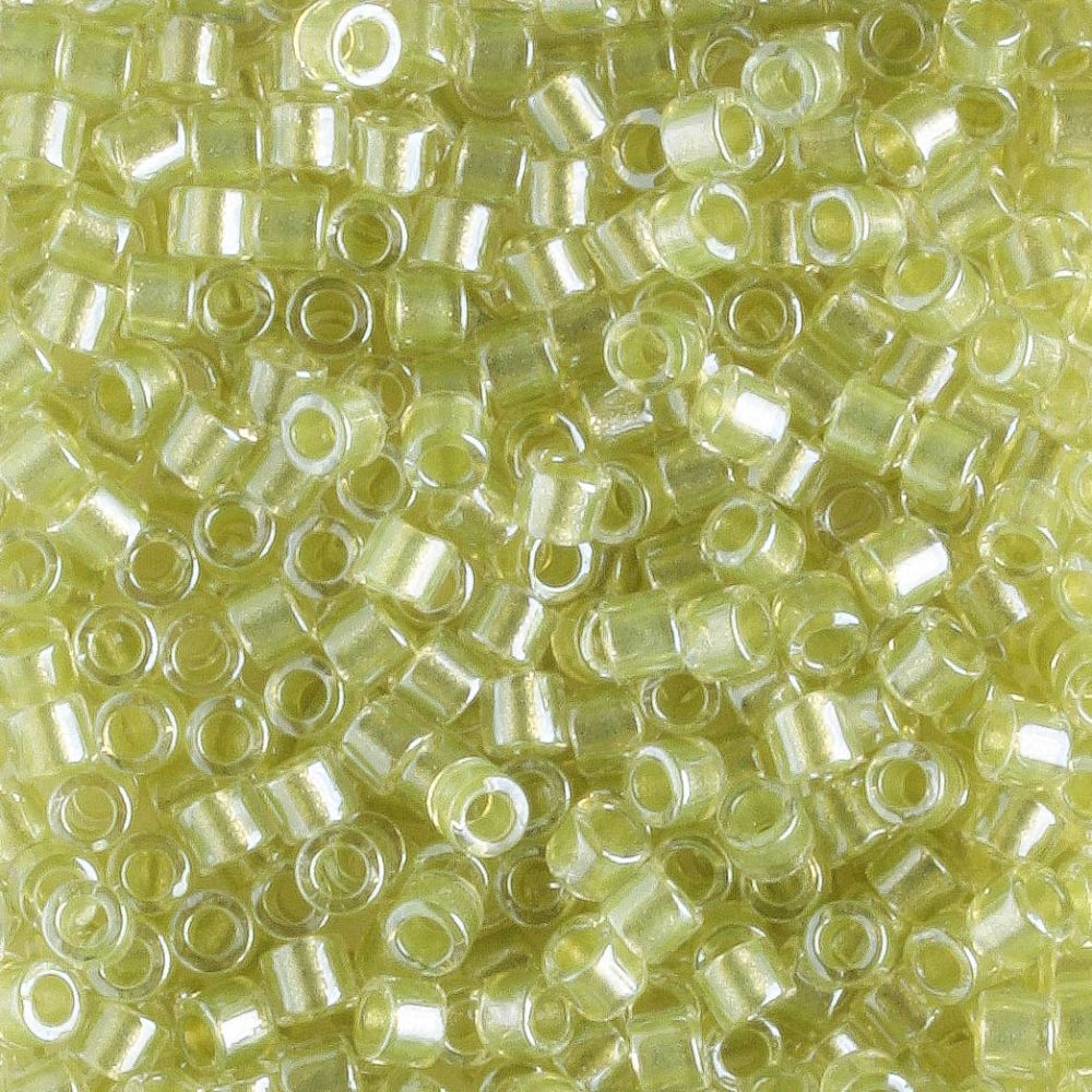 DBM0903 Color Lined Light Peridot