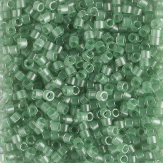 DB1415 Transparent Crystal Mint Green (Discontinued)