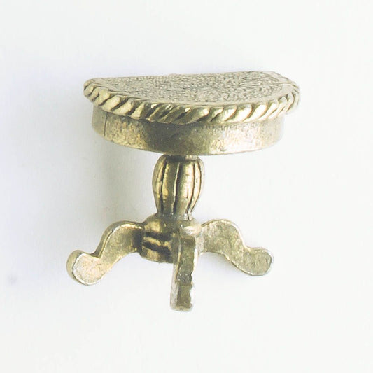 Charm - Table