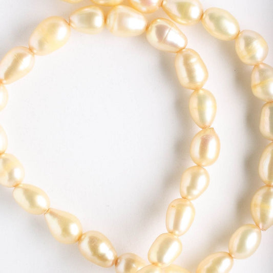 Freshwater Pearls - Dyed - 8" strand