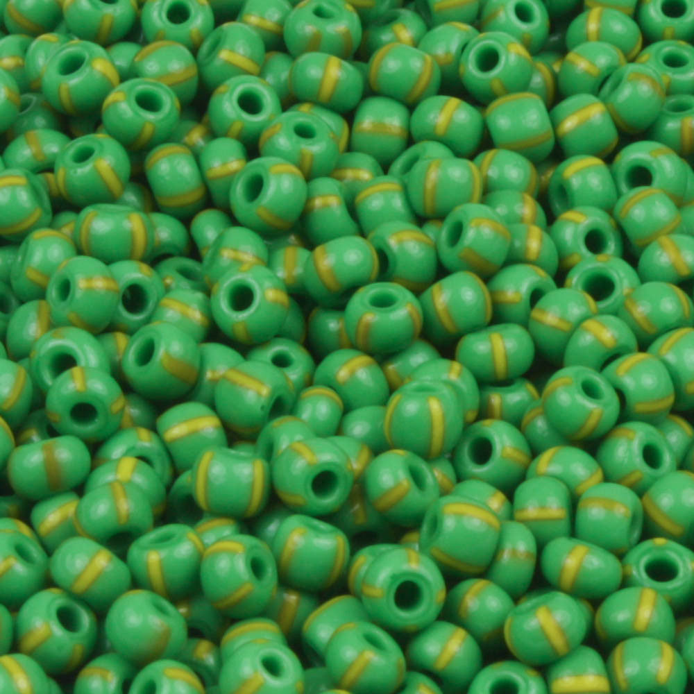 8/0 Green with Yellow Stripe - 10 grams
