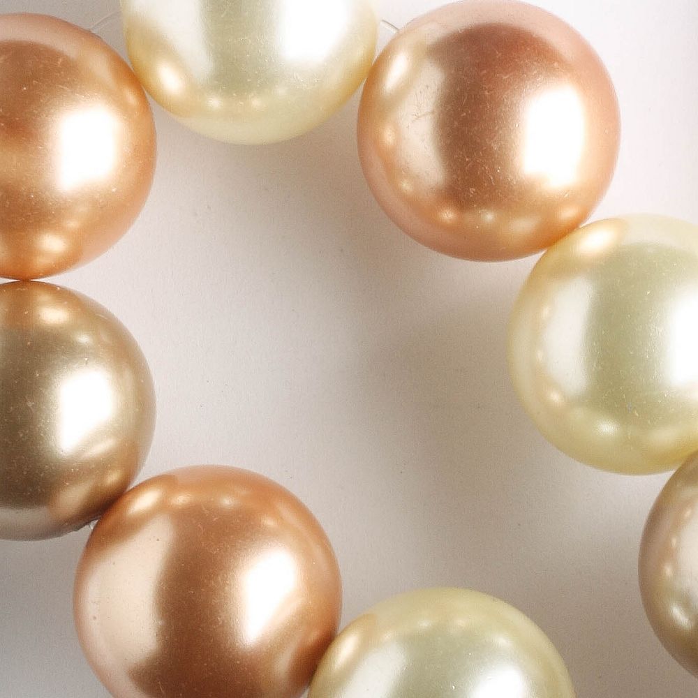16mm Glass Pearls - 8" strand