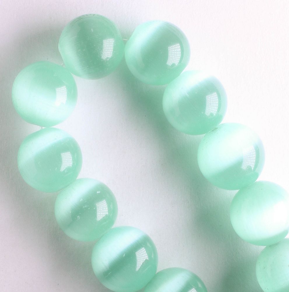 10mm Cat's Eye Glass - 8" strand