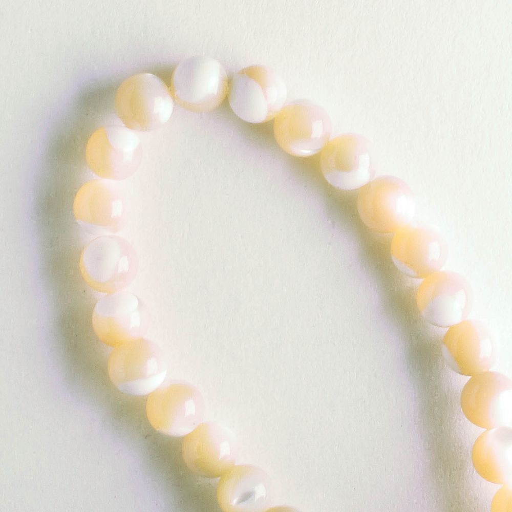 4mm Cat's Eye Glass - 8" strand