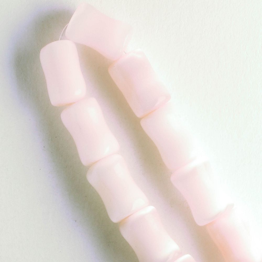 9mm x 6mm Cat's Eye Glass - 8" strand