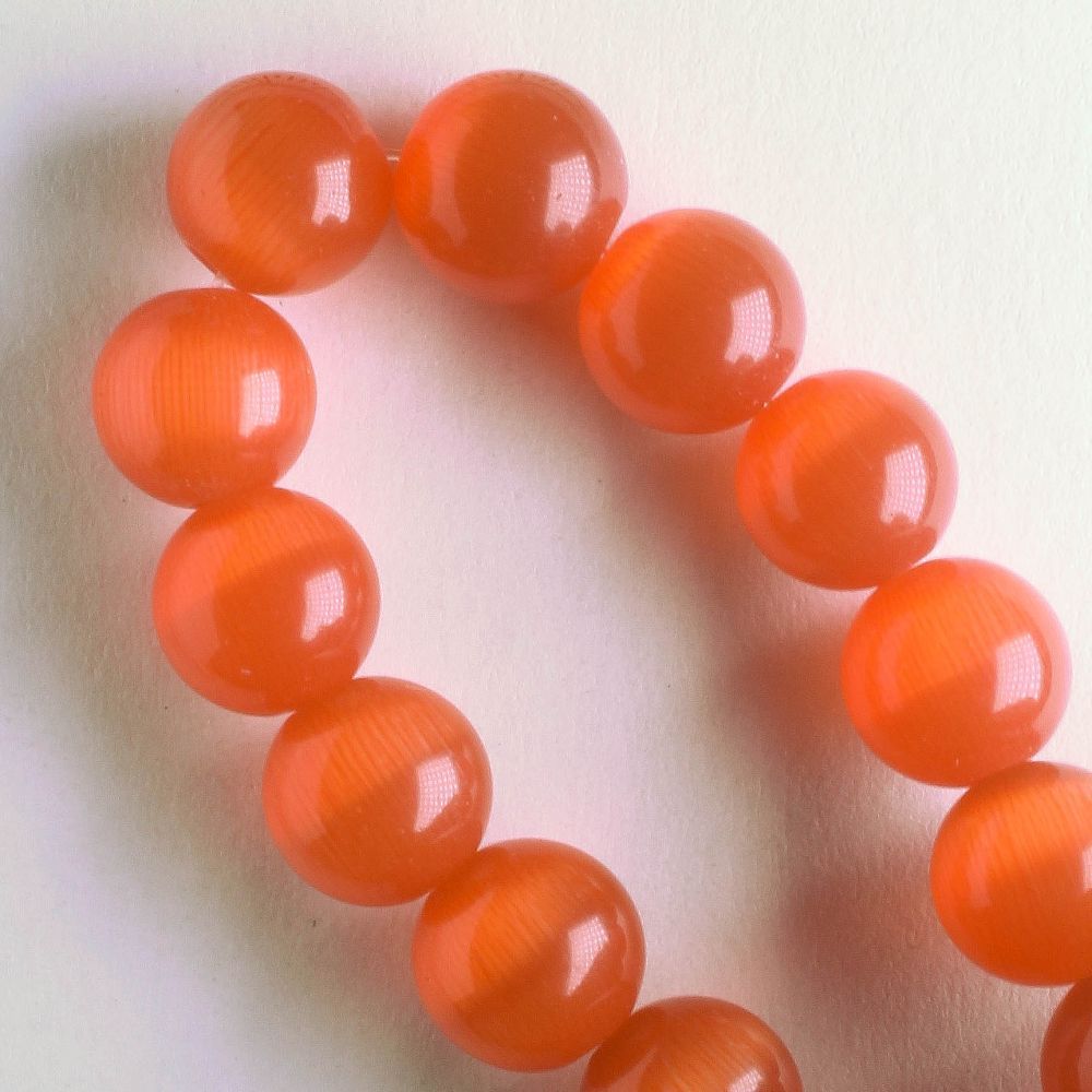 8mm Cat's Eye Glass - 8" strand